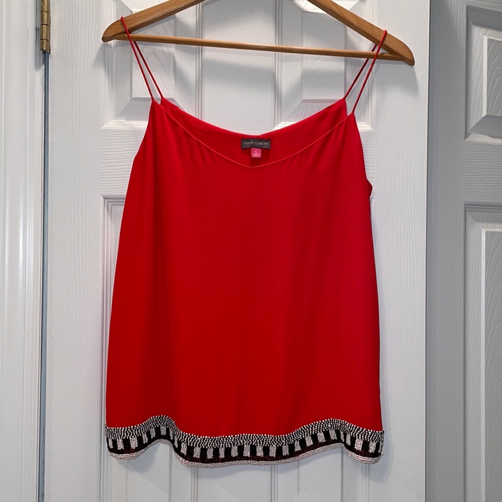 Red Vince Camuto Size S top